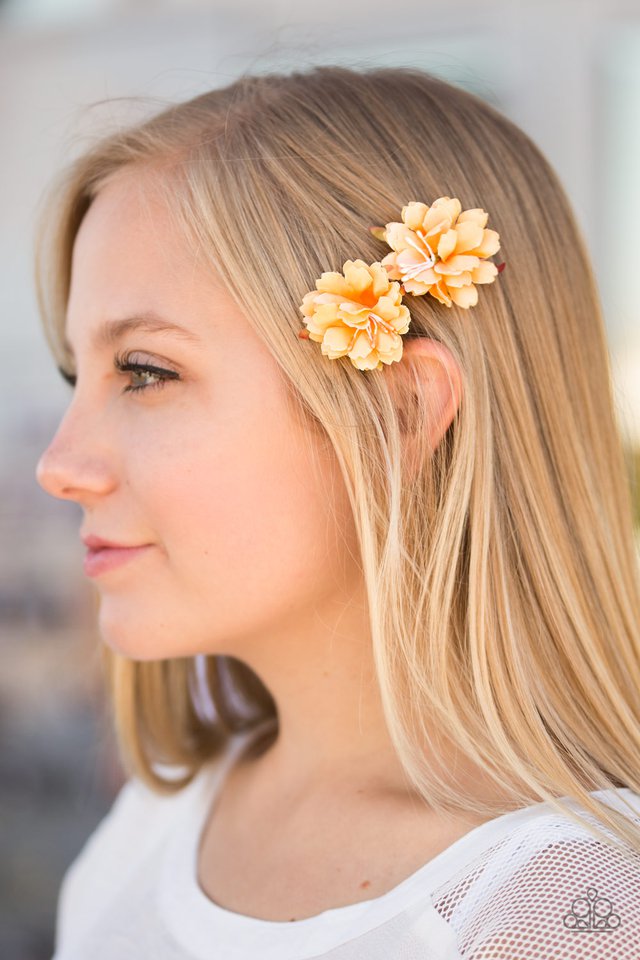 Paparazzi ♥ Autumn Blossoms - Orange ♥ Hair Clip
