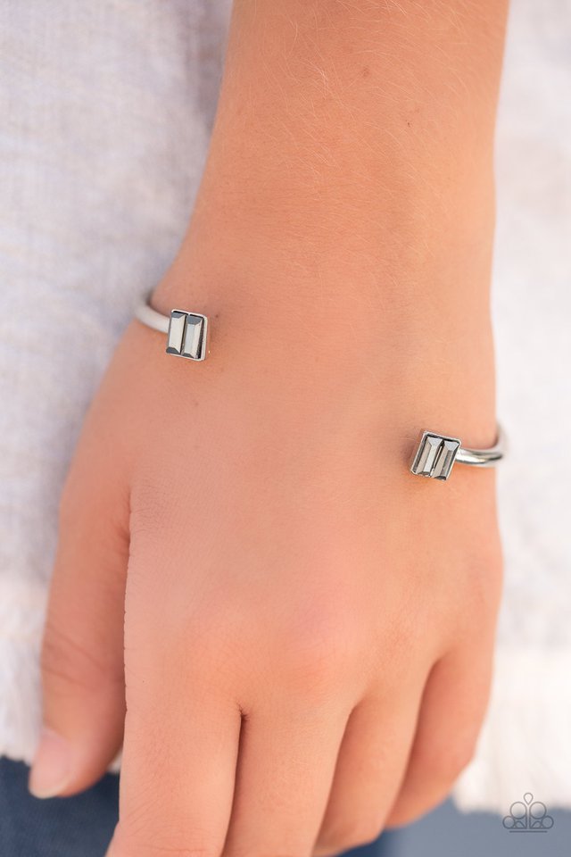 Paparazzi ♥ Twinkling Times Square - Silver ♥ Bracelet