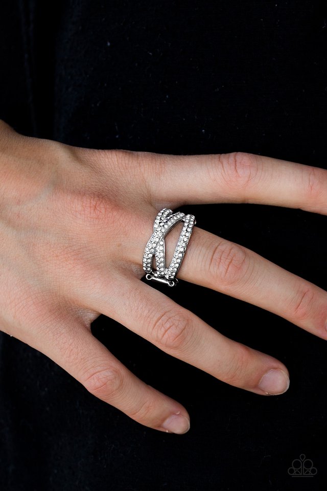 Paparazzi ♥ Take The CACHE - White ♥ Ring