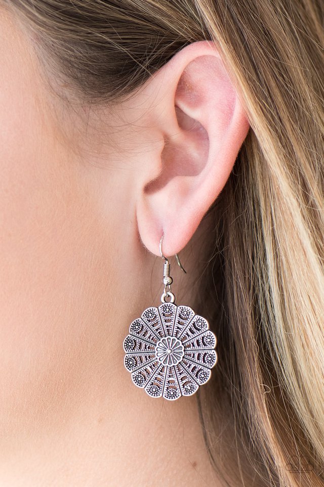 Paparazzi ♥ Wildflower Wonder - Silver ♥ Earrings