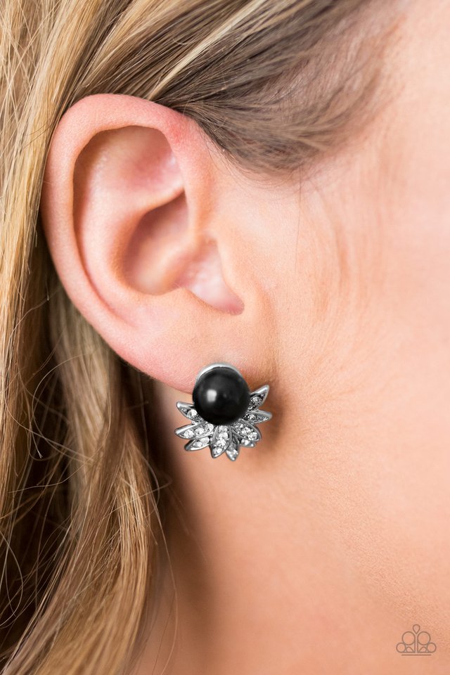 Paparazzi ♥ Firework Fiesta - Black Post ♥ Post Earrings
