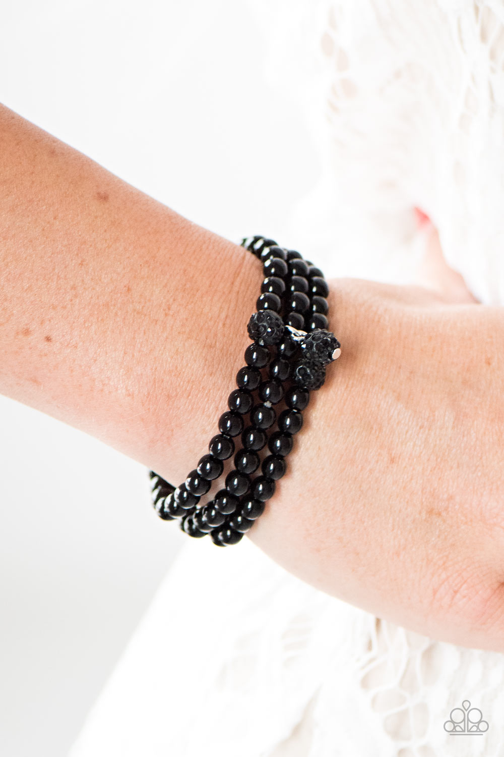 Paparazzi ♥ Certainly Cinderella - Black ♥ Bracelet
