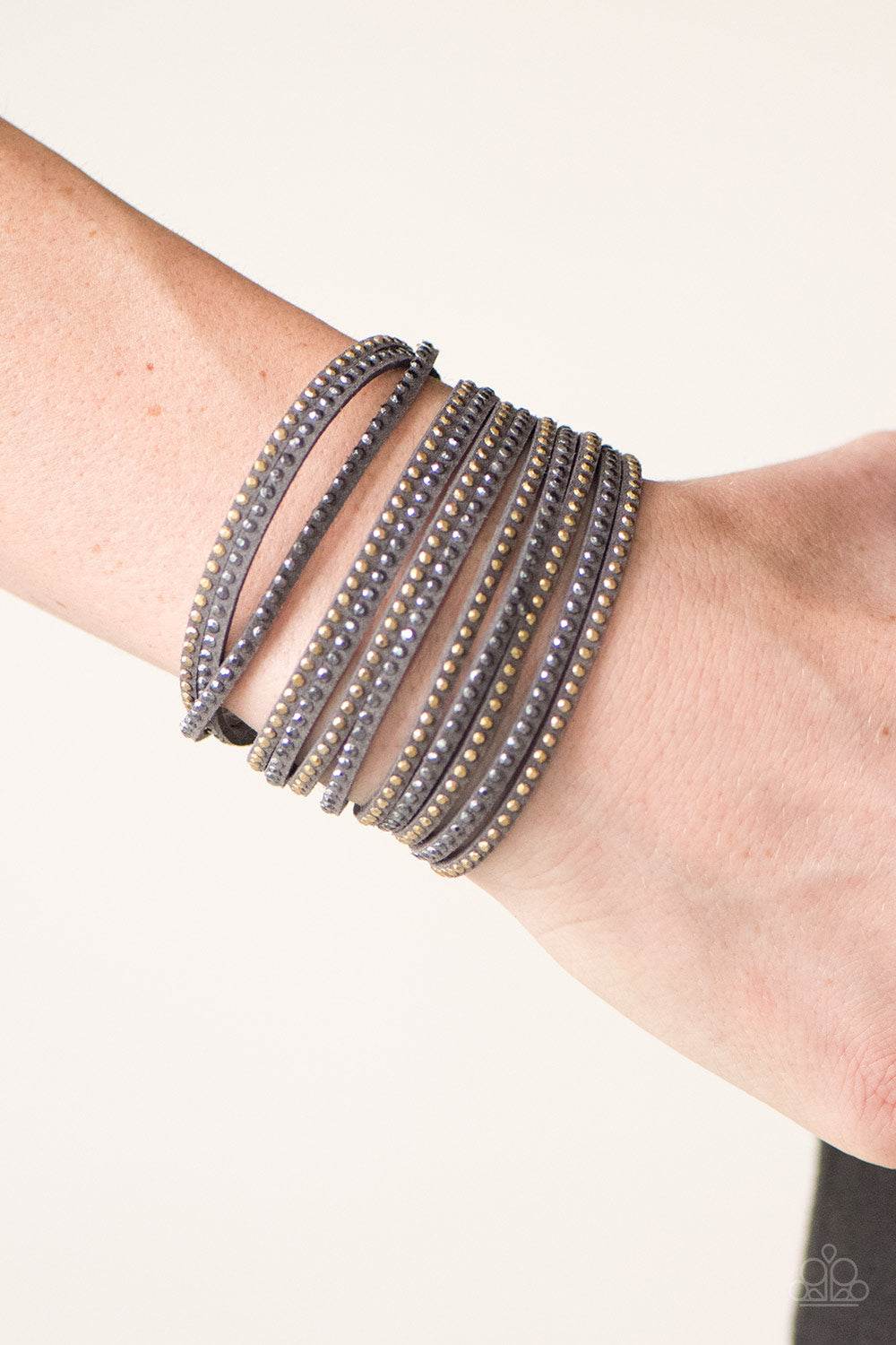 Paparazzi ♥ Brave It Out - Silver ♥ Bracelet