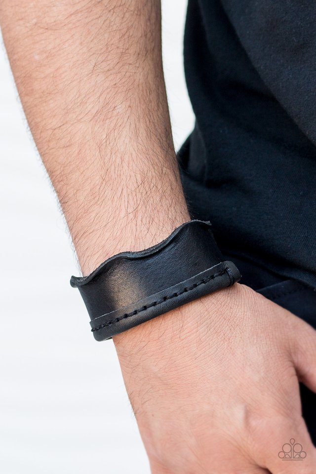 Paparazzi ♥ How Riveting - Black ♥ Bracelet