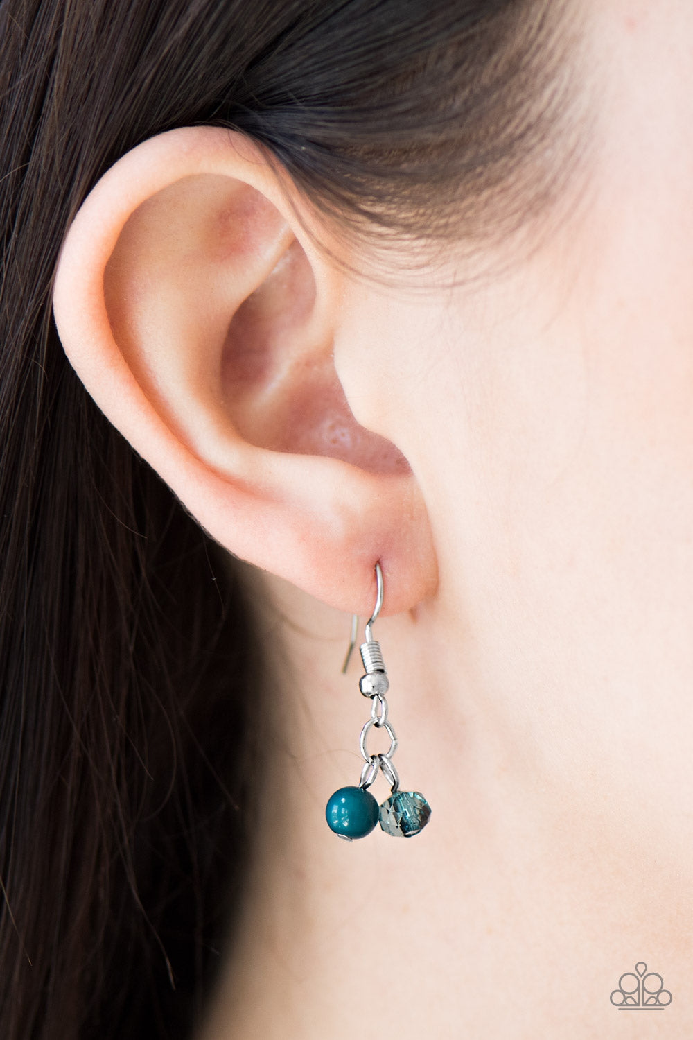 Paparazzi ♥ Sparkling Sophistication - Blue ♥ Necklace