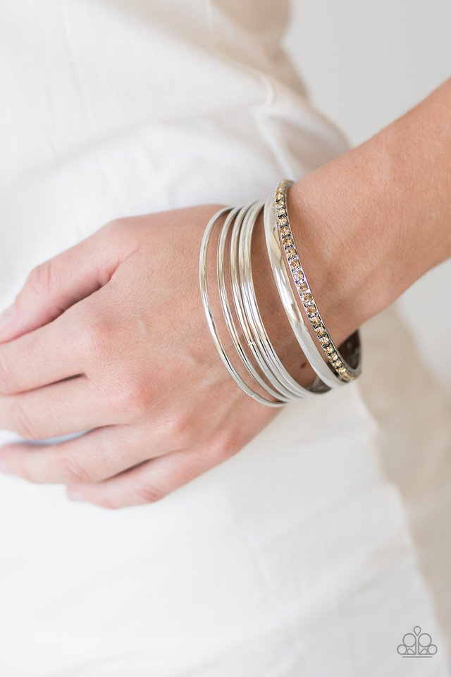 Paparazzi ♥ Gorgeous In Glitter - Brown ♥ Bracelet