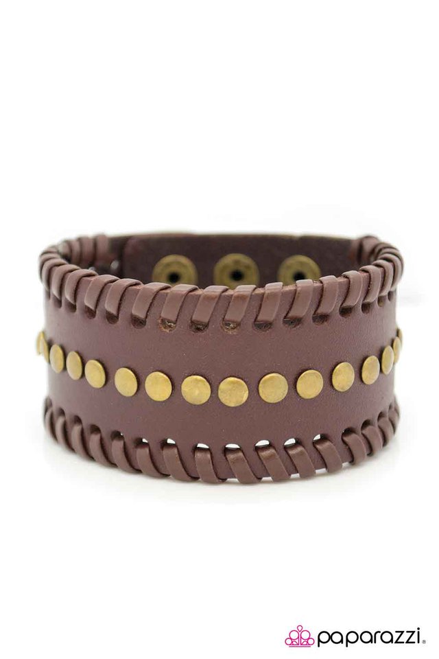 Paparazzi ♥ Living On the Edge - Brown ♥ Bracelet