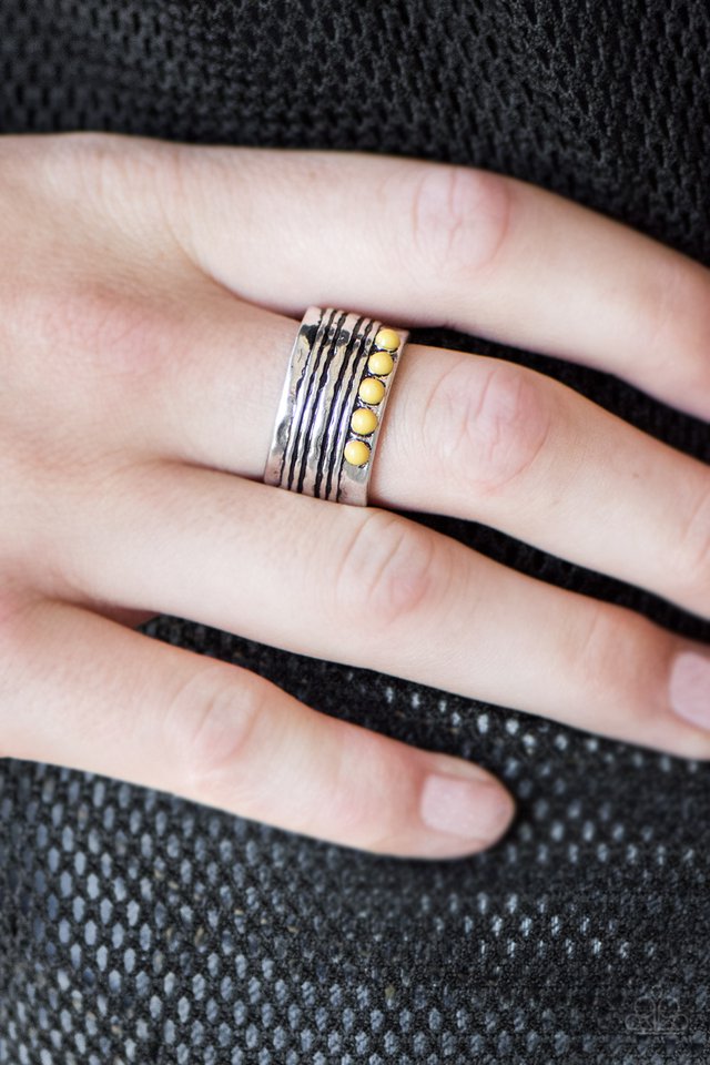 Paparazzi ♥ This Might Take A-WILD - Yellow ♥ Ring