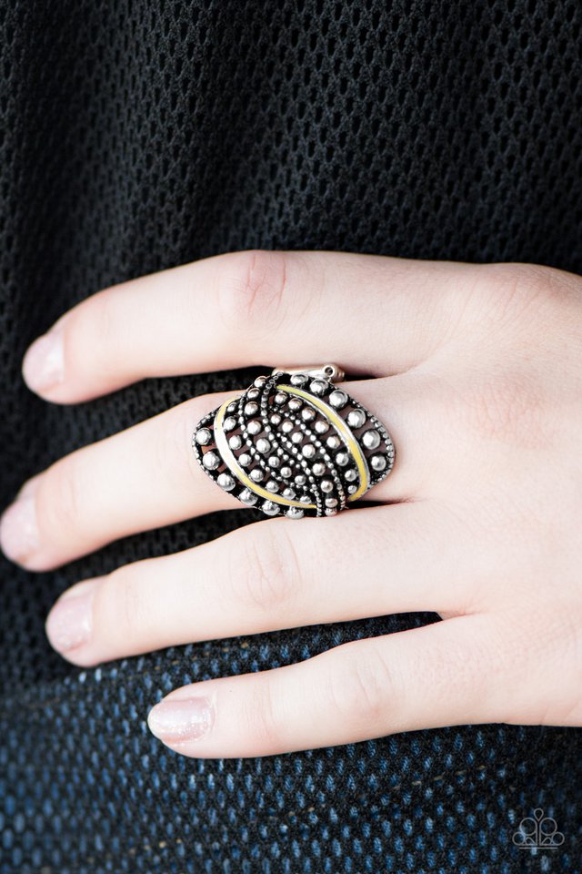 Paparazzi ♥ Battle Ready - Yellow ♥ Ring
