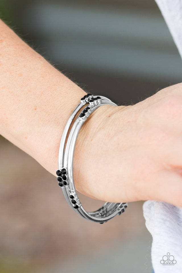 Paparazzi ♥ Glitter Is My Basic - Black ♥ Bracelet