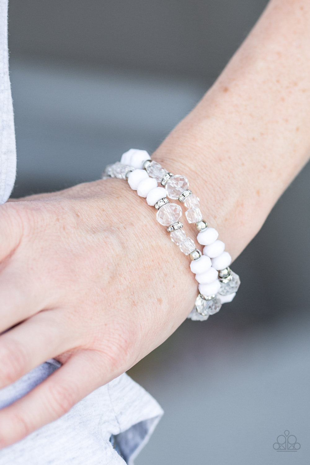 Paparazzi ♥ A Midsummer Nights GLEAM - White ♥ Bracelet