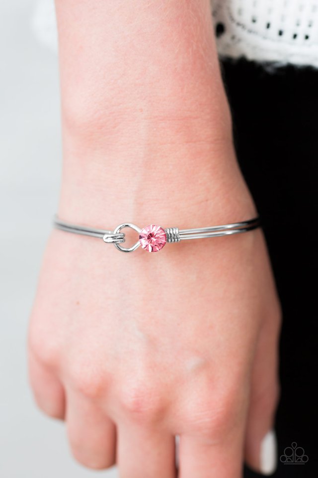 Paparazzi ♥ Sparkle On Fleek - Pink ♥ Bracelet