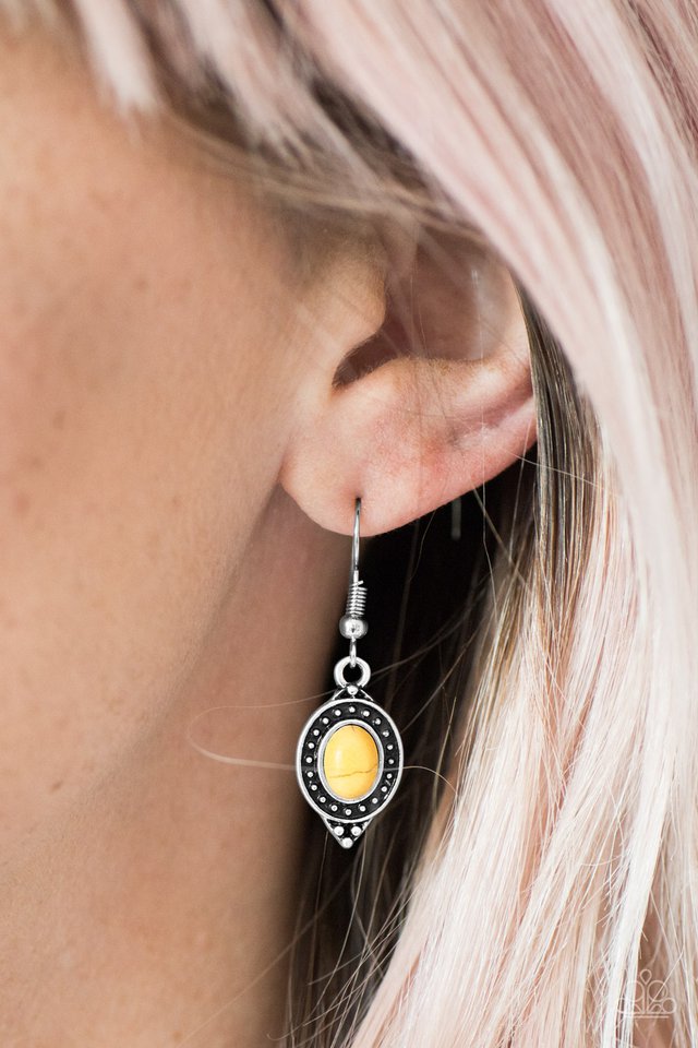 Paparazzi ♥ Rodeo Ride - Yellow ♥ Earrings