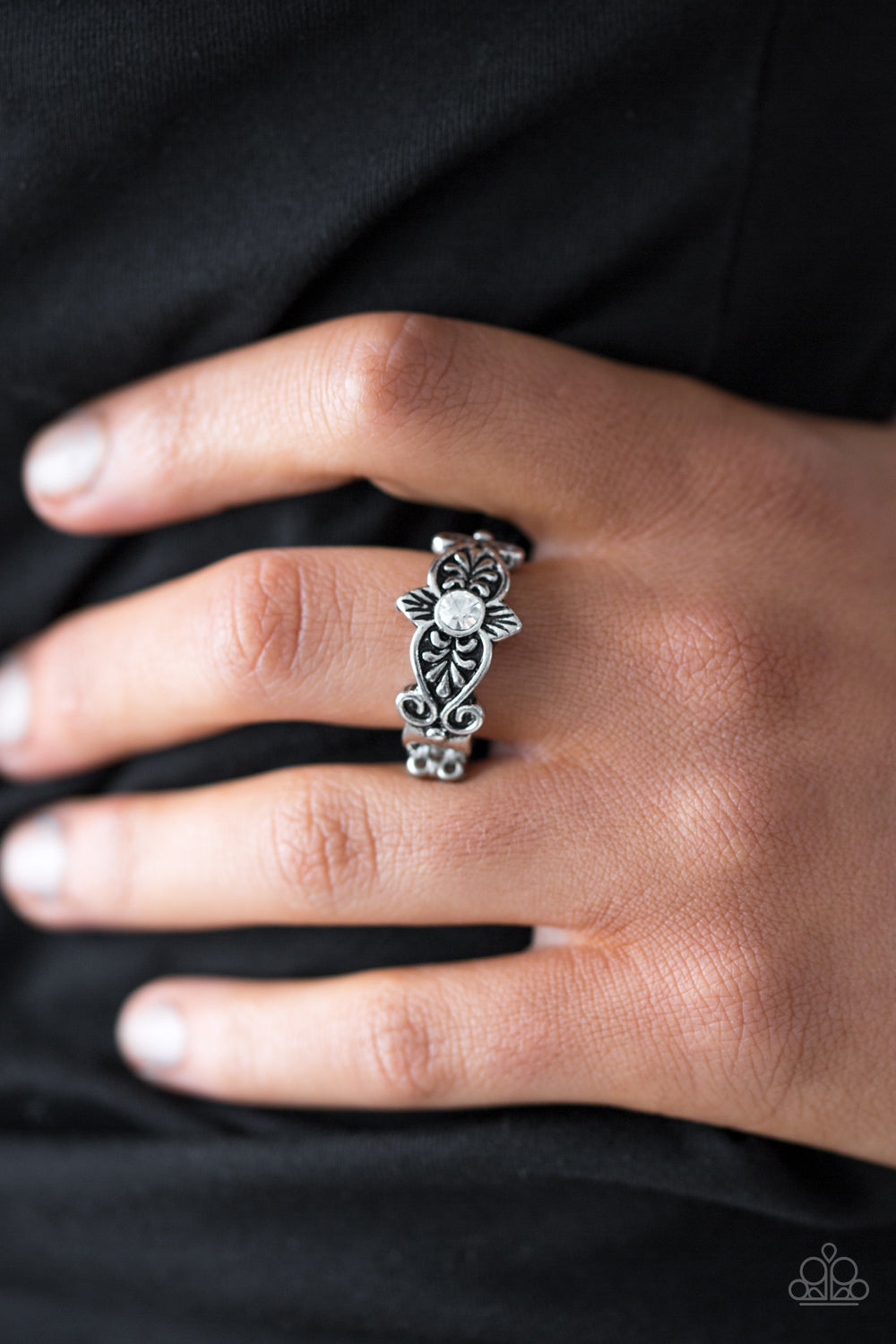 Paparazzi ♥ The Little Princess - White ♥ Ring