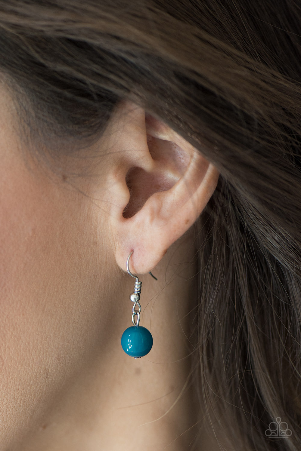 Paparazzi ♥ Set The World On WIRE - Blue ♥ Necklace