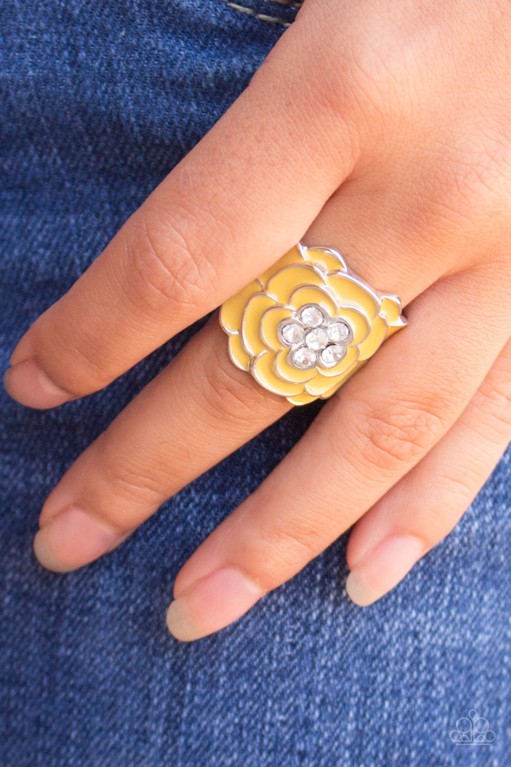 Paparazzi ♥ Orchid Cascades - Yellow ♥ Ring