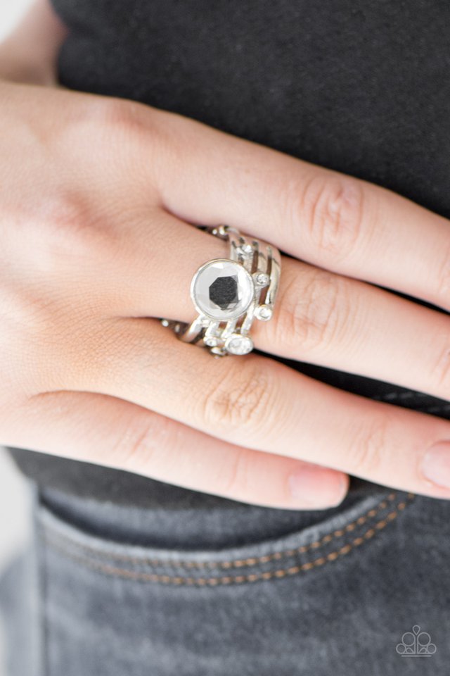 Paparazzi ♥ Pardon My Sparkle - White ♥ Ring