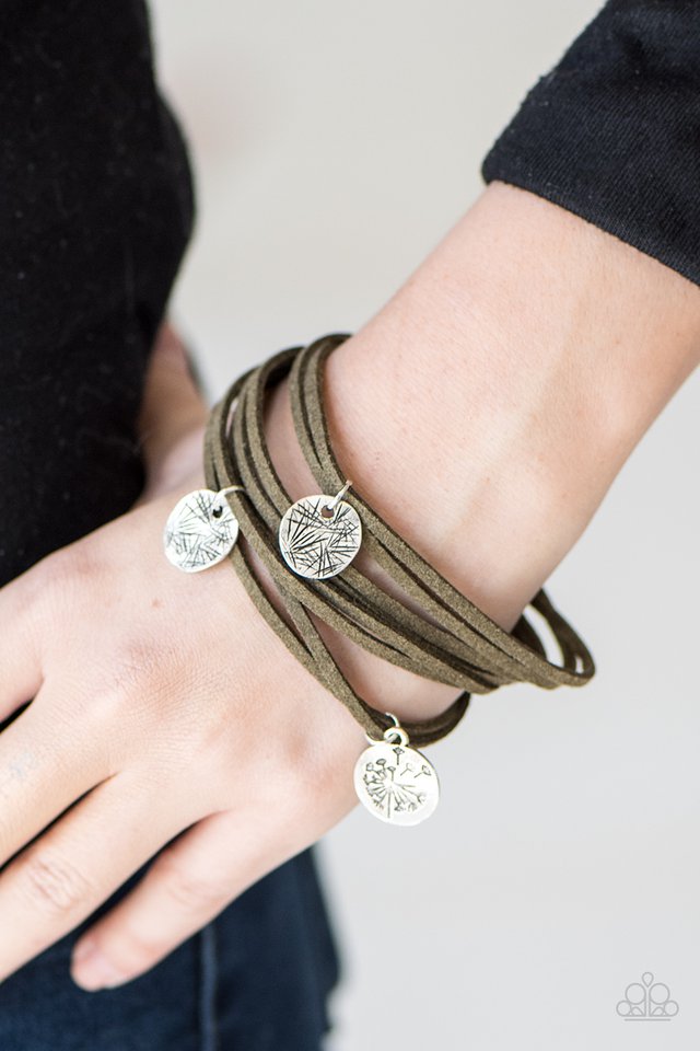 Paparazzi ♥ Dandelion Dreams - Green ♥ Bracelet