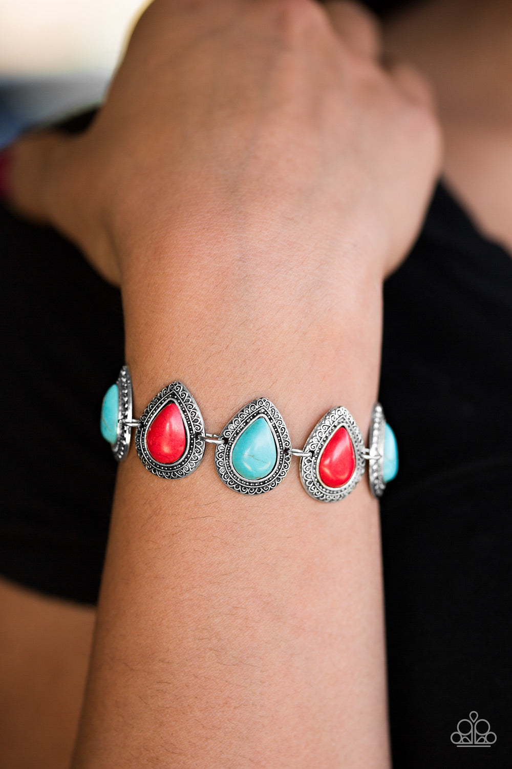 Paparazzi ♥ Canyon Creek - Multi ♥ Bracelet