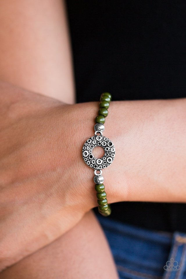 Paparazzi ♥ Put A Spin On It - Green ♥ Bracelet
