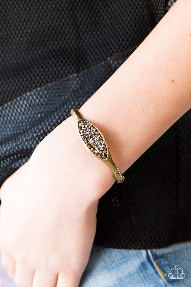 Paparazzi ♥ I Roll With Goddesses - Brass ♥ Bracelet