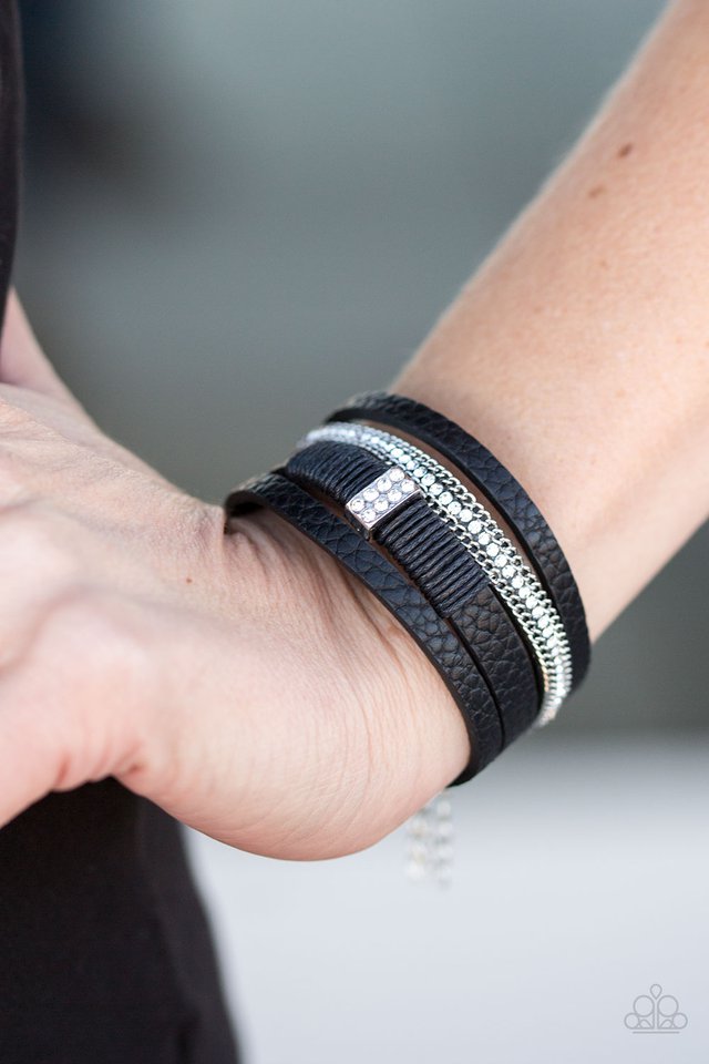 Paparazzi ♥ Glamor-azzi - Black ♥ Bracelet