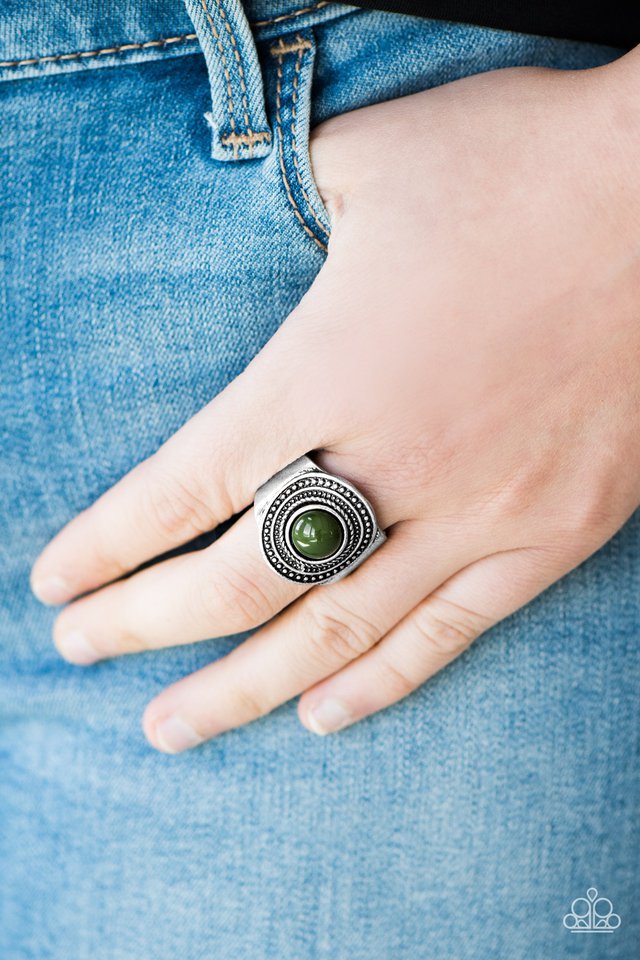 Paparazzi ♥ Target Trance - Green ♥ Ring