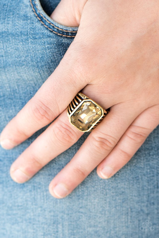 Paparazzi ♥ Make Way For The Champ - Brass ♥ Ring