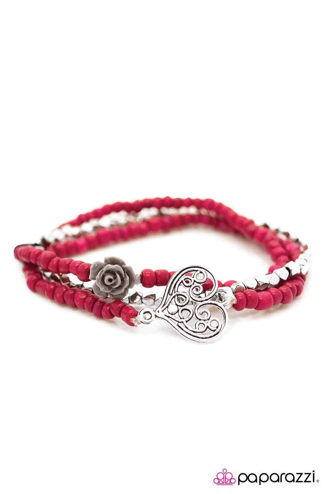 Paparazzi ♥ Deep-Seeded Love - Pink ♥ Bracelet