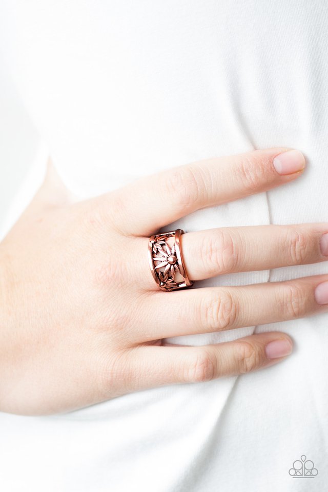 Paparazzi ♥ Let A Thousand WILDFLOWERS Bloom - Copper ♥ Ring