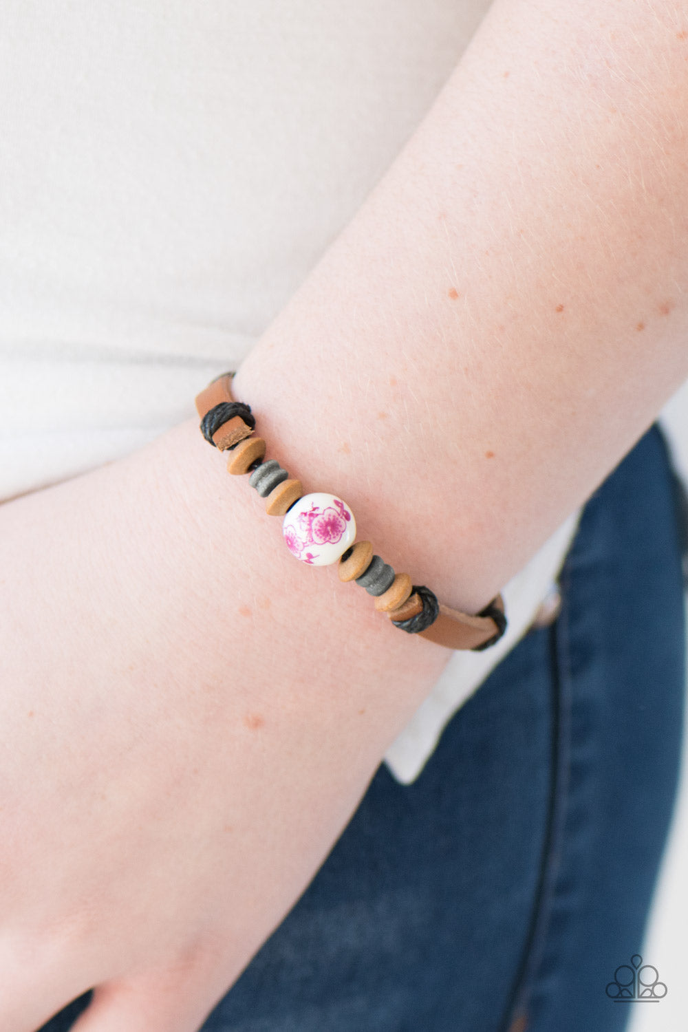 Paparazzi ♥ Outdoor Adventurer - Multi ♥ Bracelet