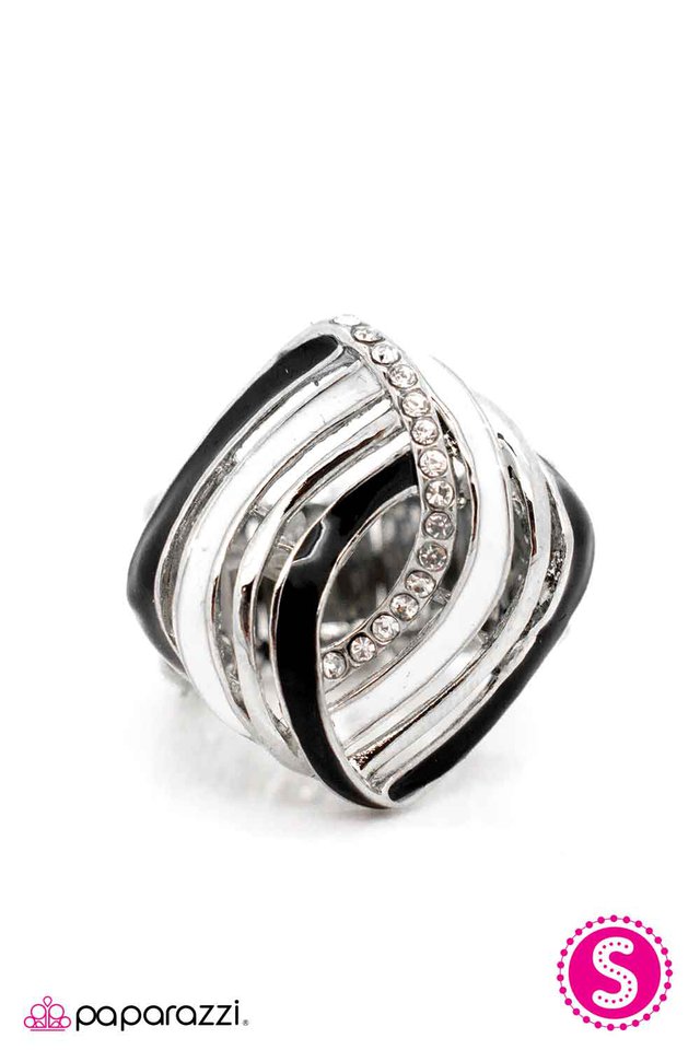 Paparazzi ♥ Back to Square One - White ♥ Ring