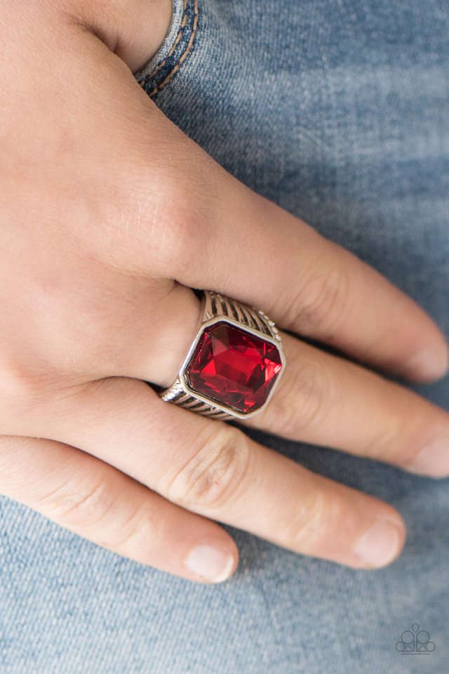 Paparazzi ♥ Make Way For The Champ - Red ♥ Ring