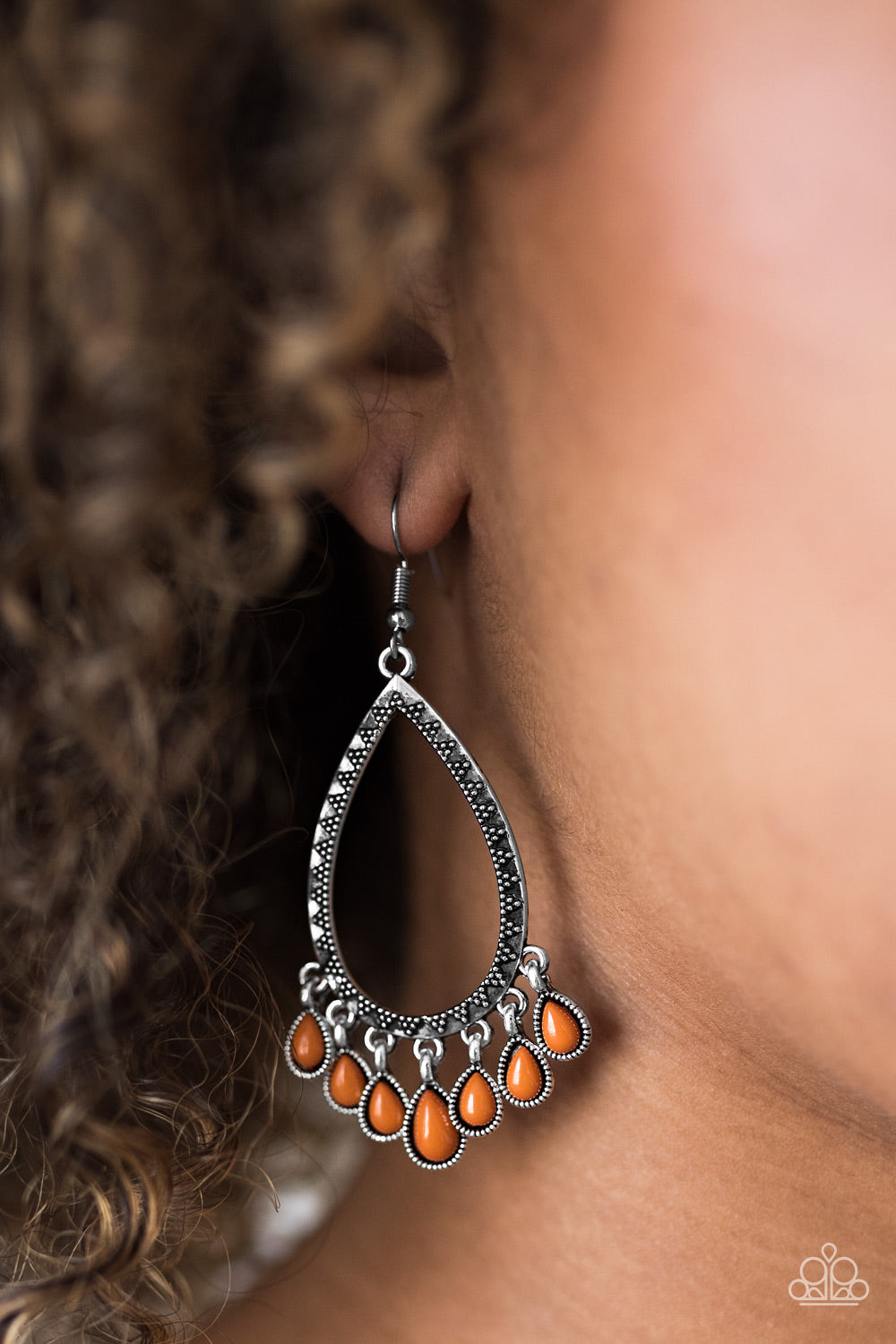 Paparazzi ♥ Radiant Bursts - Orange ♥ Earrings