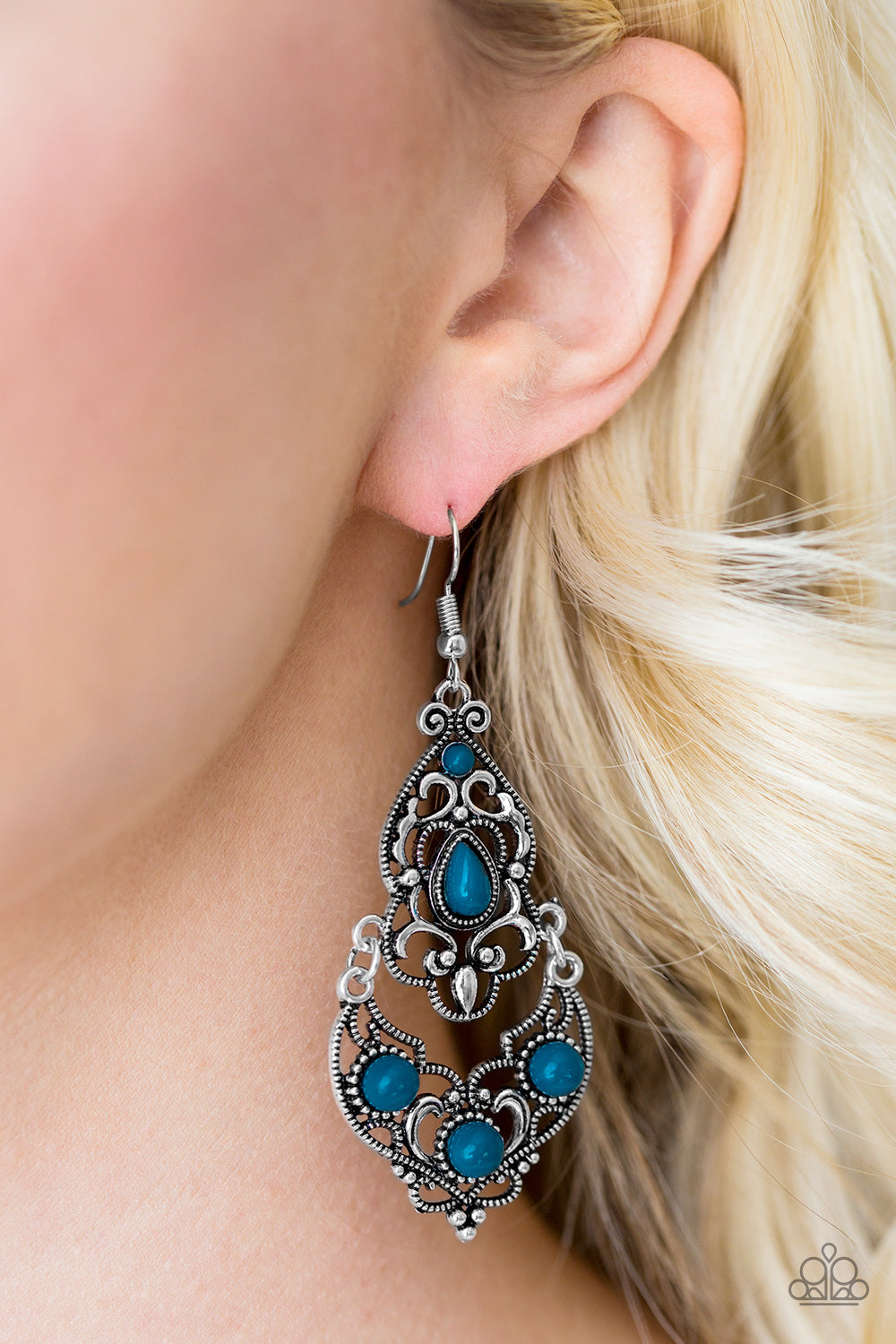 Paparazzi ♥ Jungle Runway - Blue ♥ Earrings