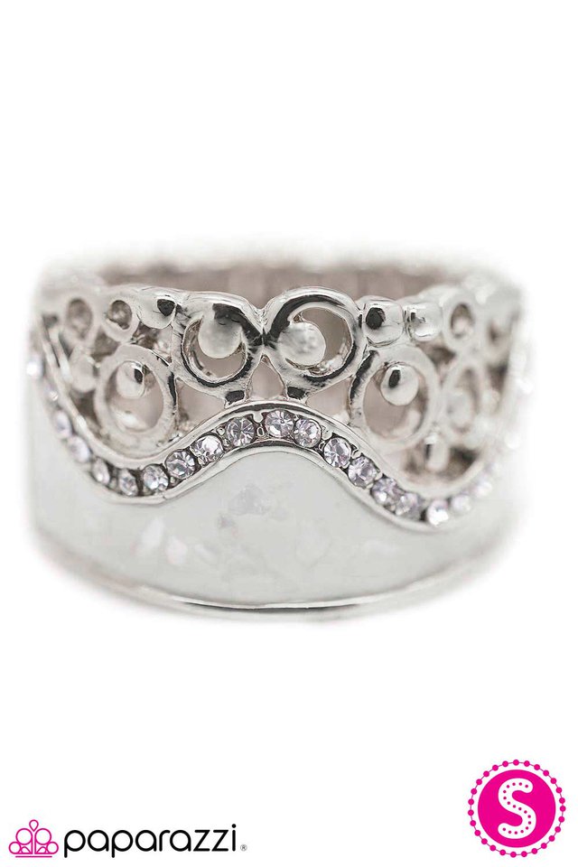 Paparazzi ♥ Just Another Girl - White ♥ Ring