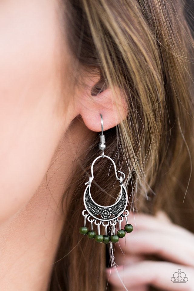 Paparazzi ♥ Hopelessly Houston - Green ♥ Earrings