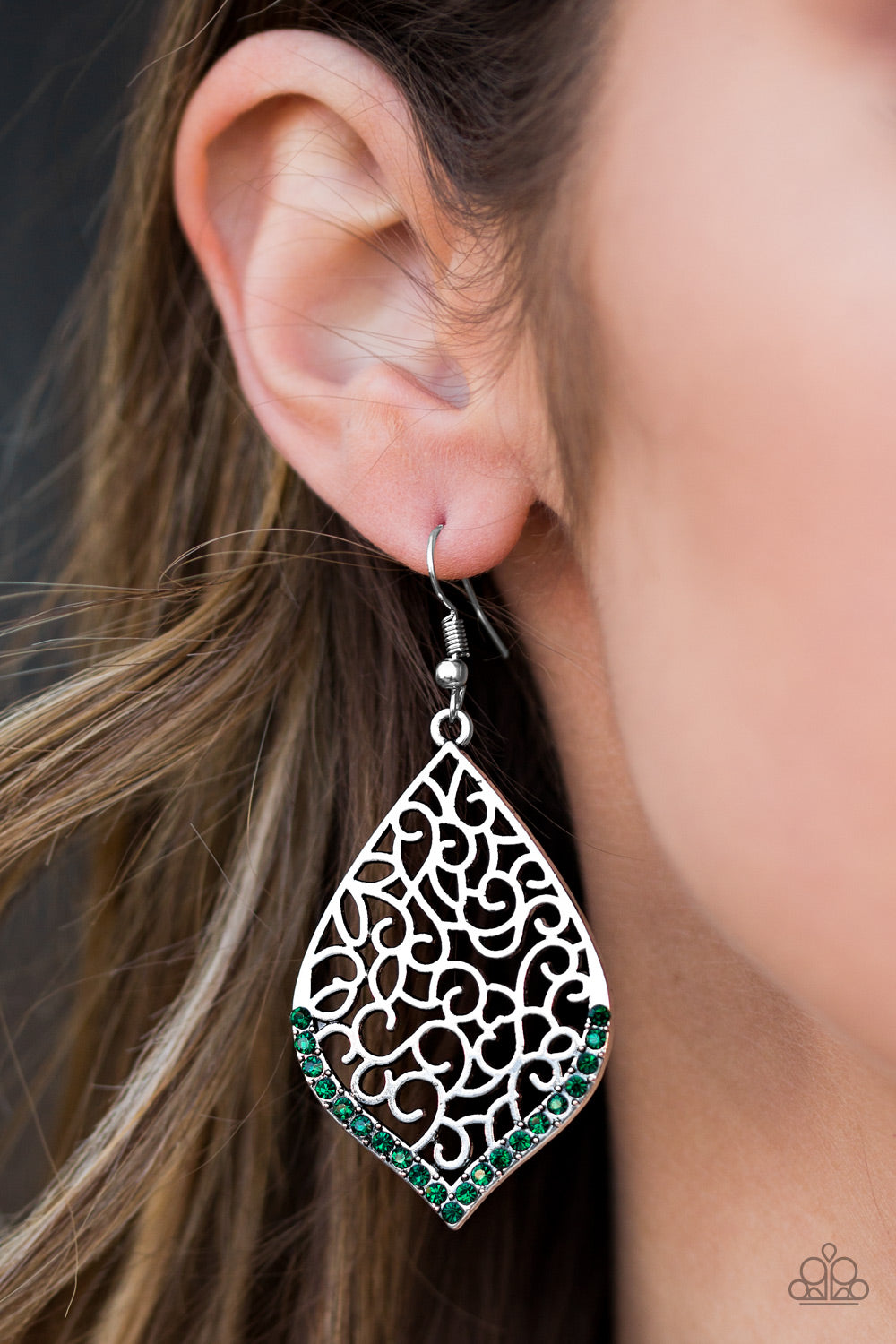 Paparazzi ♥ Where I Want To BEAM - Green ♥ Earrings