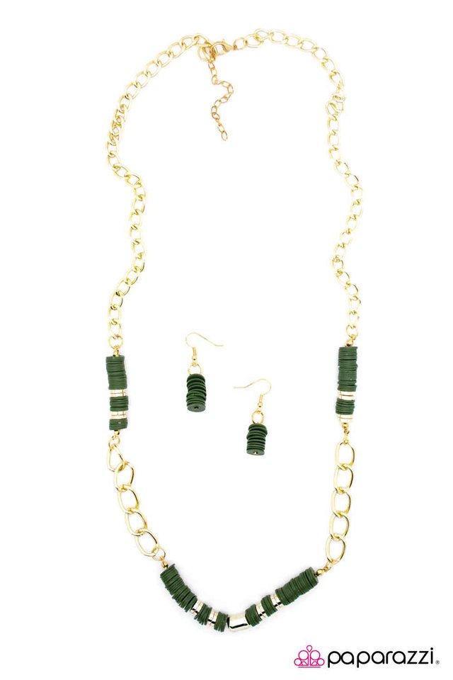 Paparazzi ♥ Splash of Sophistication - Green ♥ Necklace