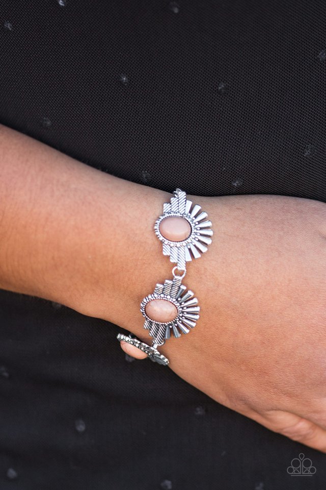 Paparazzi ♥ Desert Marvel - Brown ♥ Bracelet