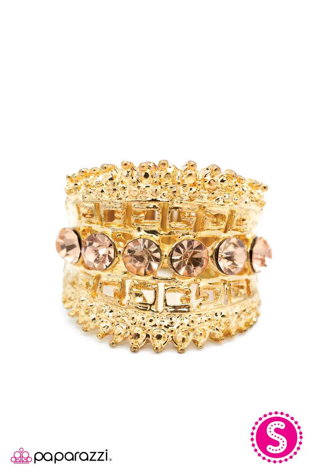 Paparazzi ♥ Attention, Please! - Gold ♥ Ring