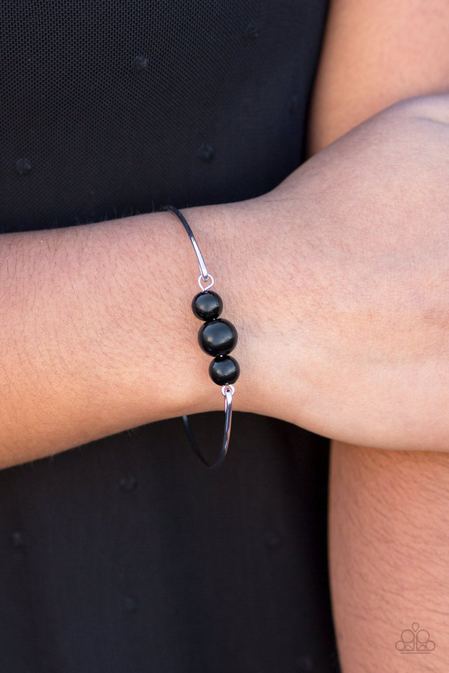 Paparazzi ♥ Industrial Innovation - Black ♥ Bracelet