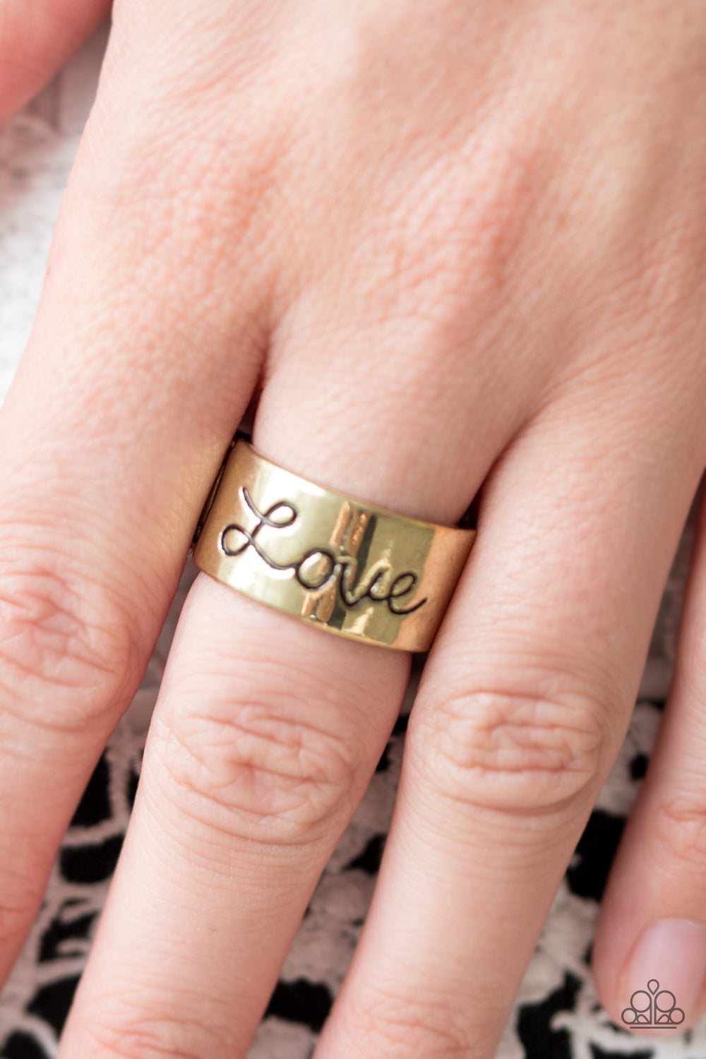 Paparazzi ♥ Love Hard - Brass ♥ Ring