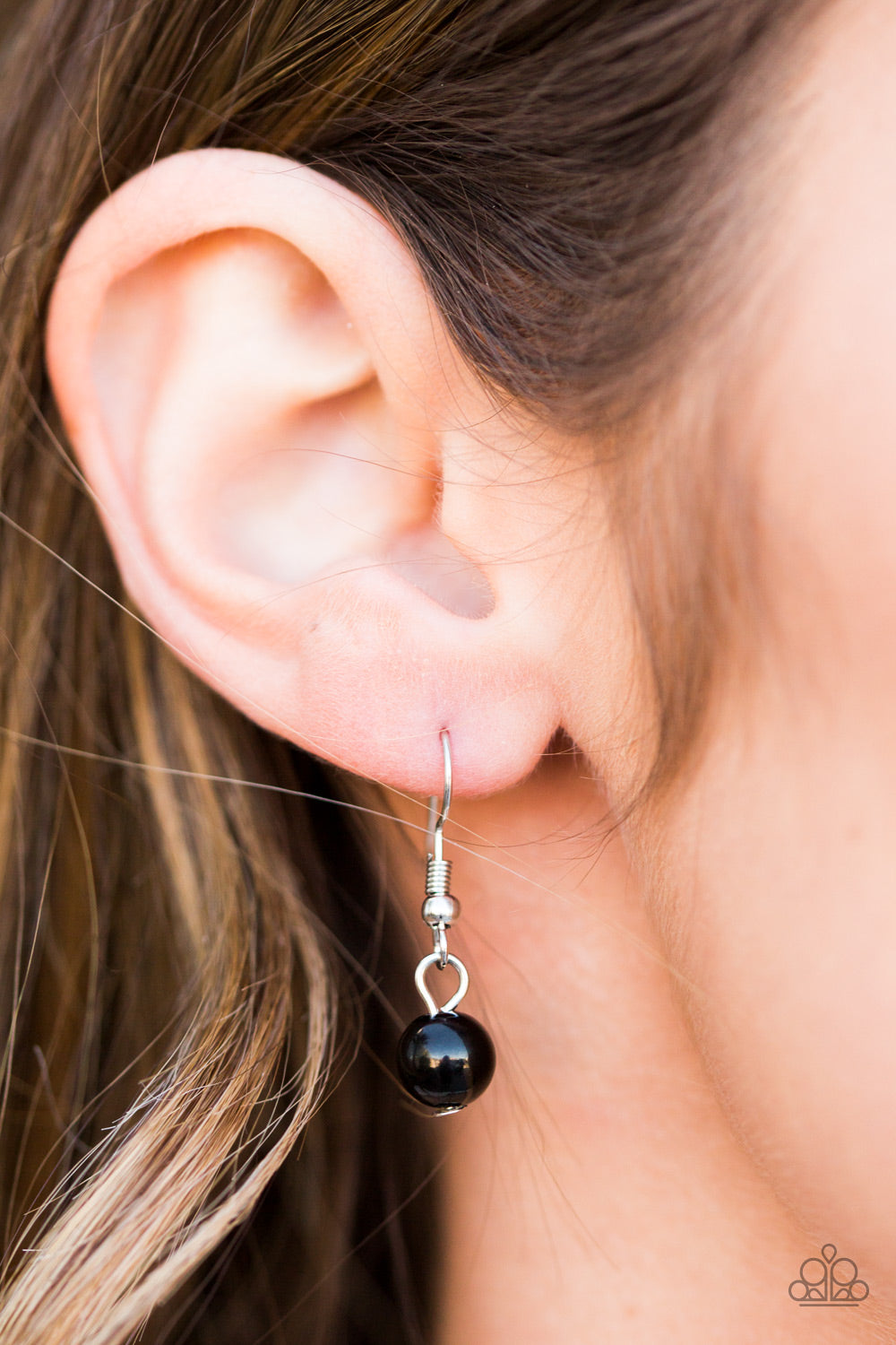 Paparazzi ♥ Celebrity Treatment - Black ♥ Necklace