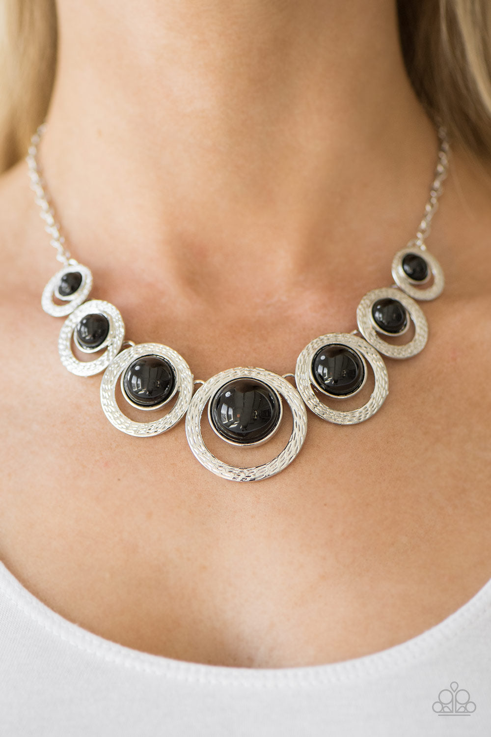 Paparazzi ♥ Jungle River - Black ♥ Necklace