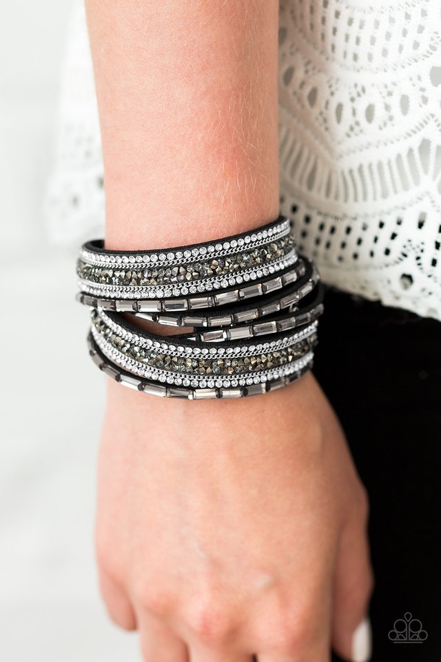 Paparazzi ♥ Glam Goals - Black ♥ Bracelet