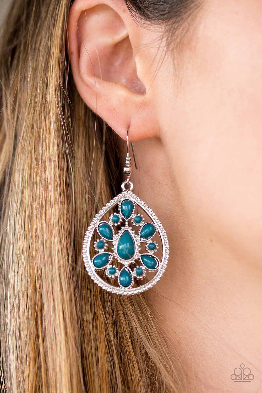 Paparazzi ♥ Pretty Princess - Blue ♥ Earrings
