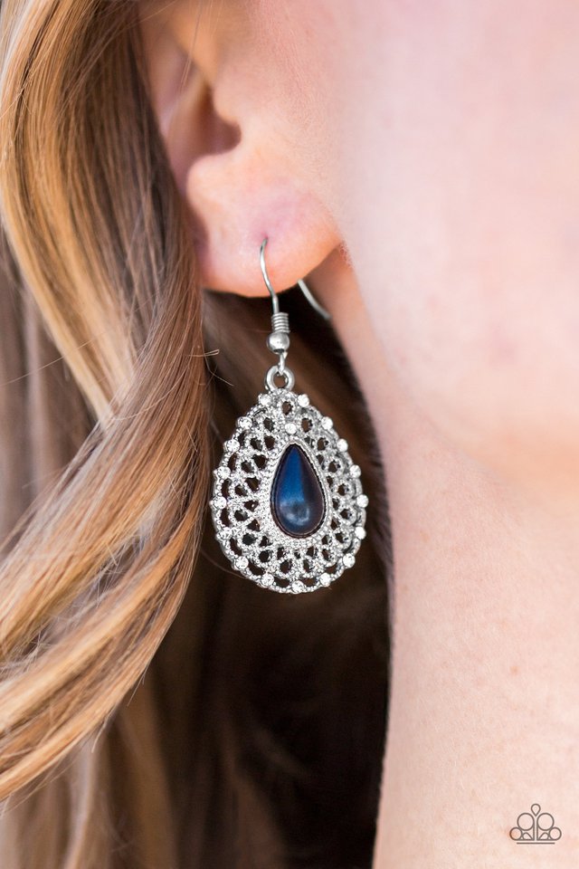 Paparazzi ♥ Court Chic - Blue ♥ Earrings