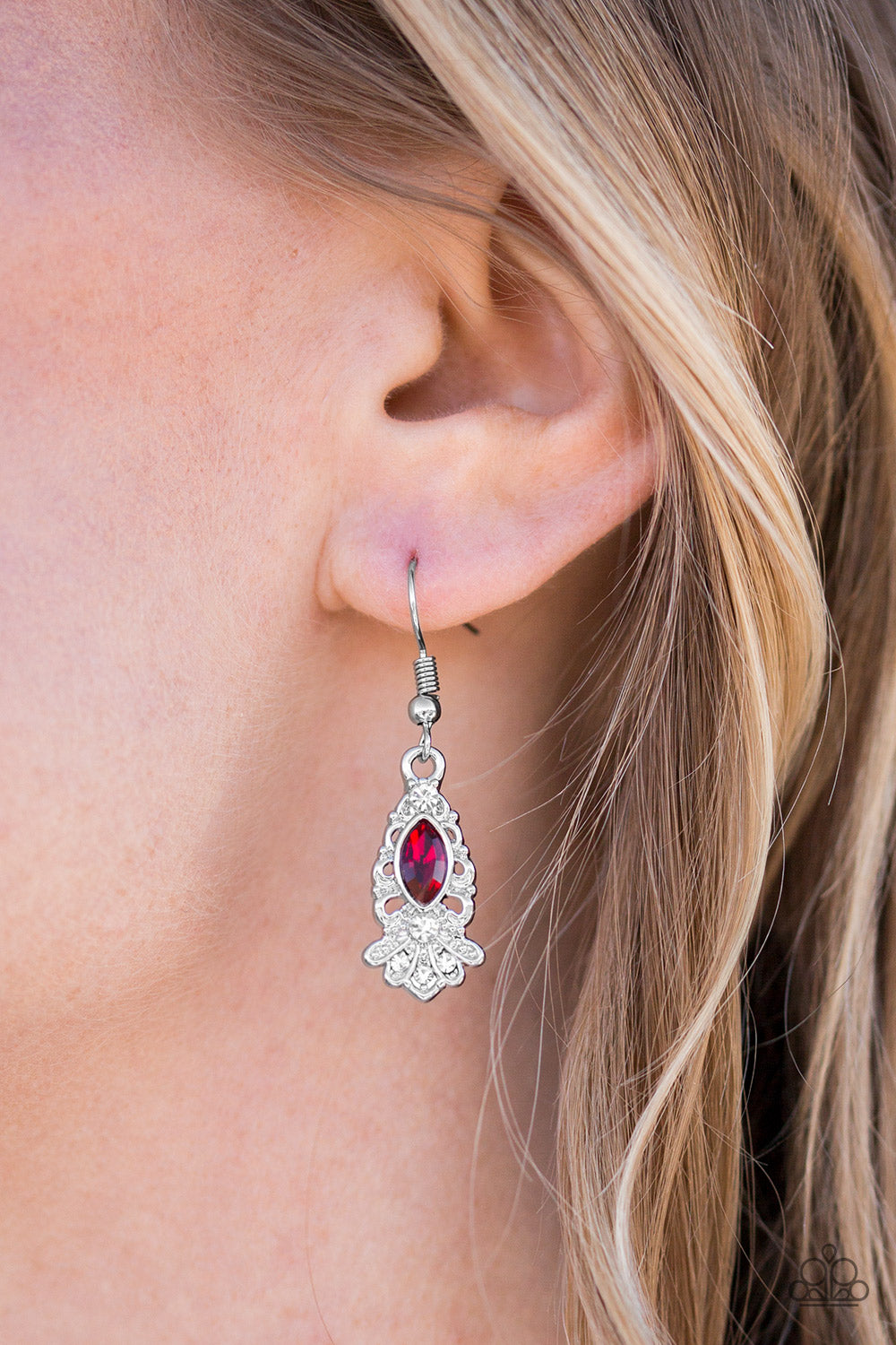 Paparazzi ♥ Infinite Shine - Red ♥ Earrings