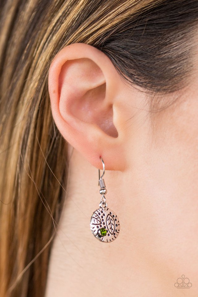 Paparazzi ♥ LEAF It To Chance - Green ♥ Earrings